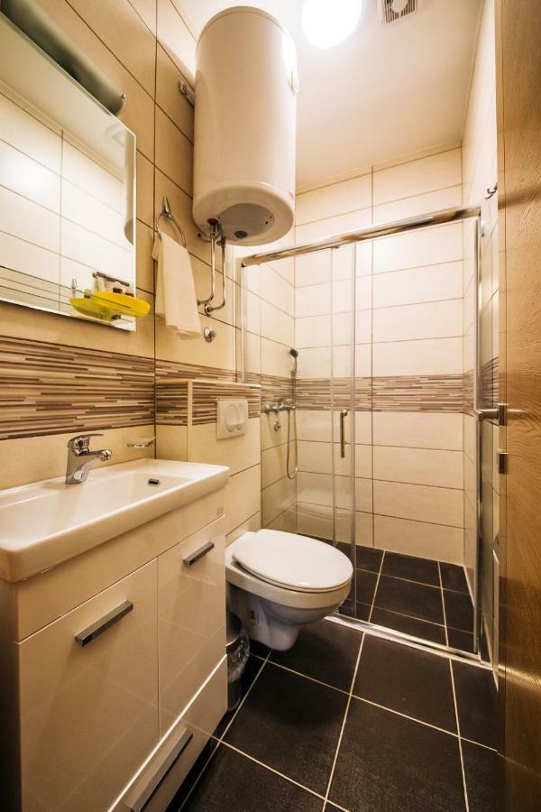 Apartments Vojislav Virpazar Zewnętrze zdjęcie